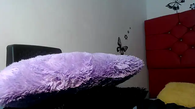 Snapshot of KristalTsXXX chatting on 02.04.25 KristalTsXXX online show from 02.04.25