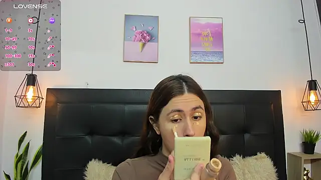 Snapshot of sweet_abby1 chatting on 02.08.25 sweet abby1 online show from 02.08.25