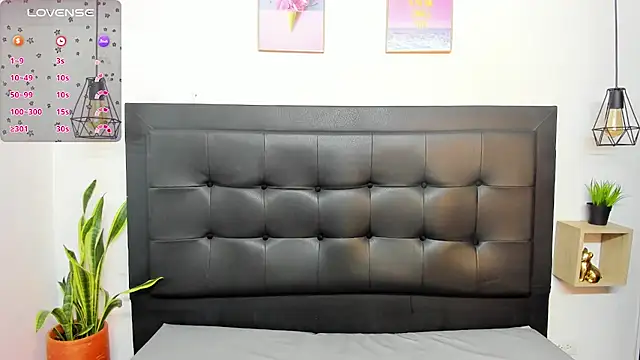 Snapshot of sweet_abby1 chatting on 02.10.25 sweet abby1 online show from 02.10.25