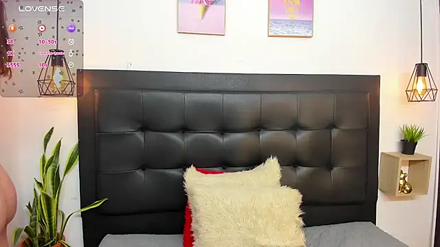 Snapshot of sweet_abby1 chatting on 02.10.25 sweet abby1 online show from 02.10.25