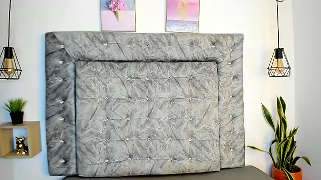 Snapshot of sweet_abby1 chatting on 09.28.25 sweet abby1 online show from 09.28.25