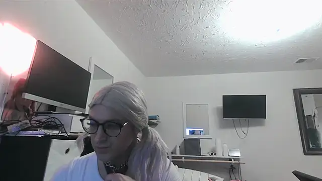 sissytrapdolly24 online show from 05.01.26