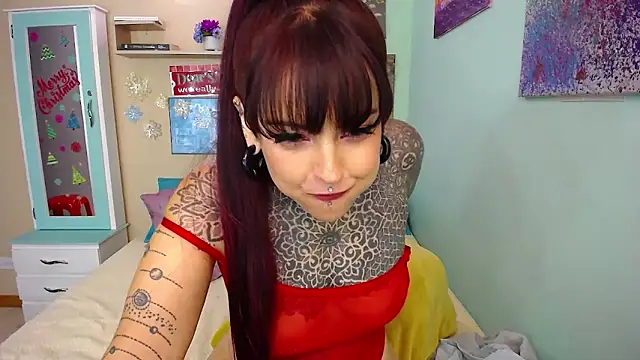 LolaRouse online show from 12.04.24