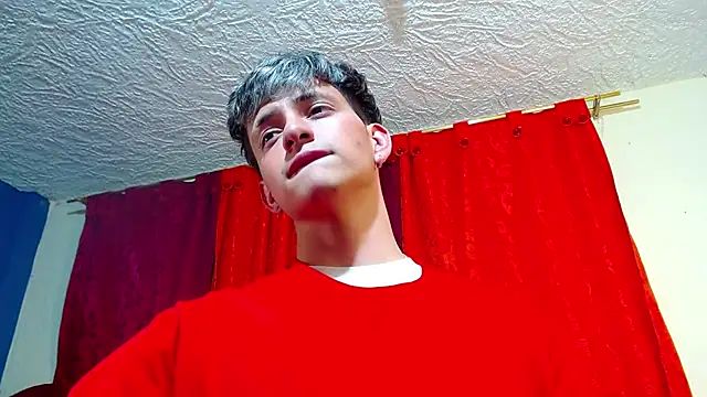 GabyThoms online show from 01.24.25