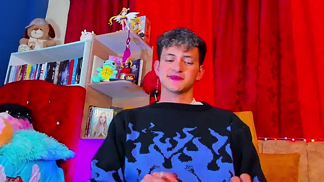 Snapshot of GabyThoms chatting on 03.06.25 GabyThoms online show from 03.06.25