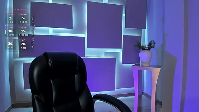 HannahJamesX online show from 03.10.26