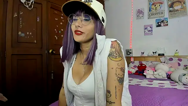 LunaDeCristall online show from 10.09.25