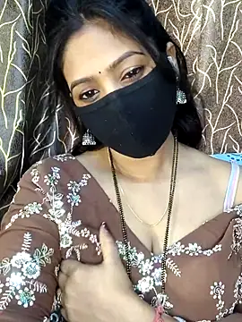 Snapshot of Monalisha_G chatting on 04.05.26 Monalisha G online show from 04.05.26