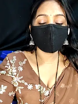 Snapshot of Monalisha_G chatting on 04.05.26 Monalisha G online show from 04.05.26
