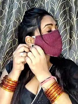 Snapshot of Monalisha_G chatting on 05.29.26 Monalisha G online show from 05.29.26