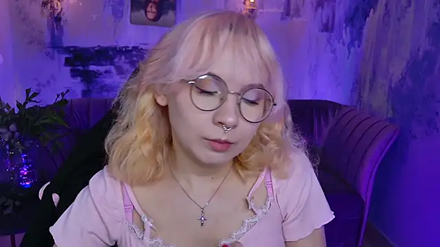 JasmineMilko online show from 02.12.25