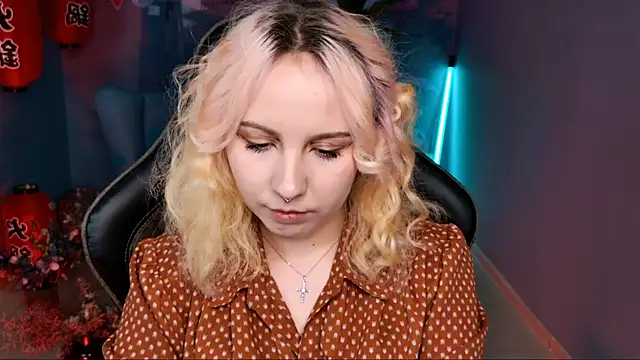 JasmineMilko online show from 03.18.25