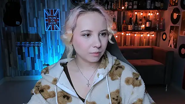 JasmineMilko online show from 03.21.25