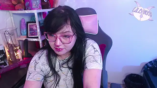 LiloMoon69 online show from 01.10.25