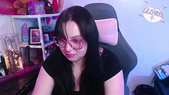 LiloMoon69 online show from 01.11.25