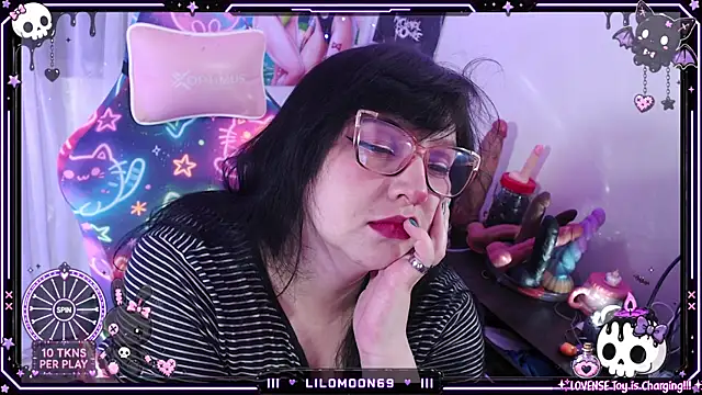 LiloMoon69 online show from 07.24.26