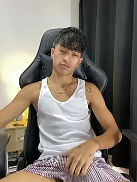  CamiloBass online show from 05.16.26
