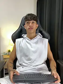  CamiloBass online show from 05.17.26
