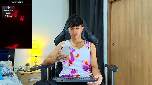  CamiloBass online show from 05.26.26