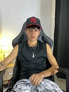  CamiloBass online show from 07.10.26