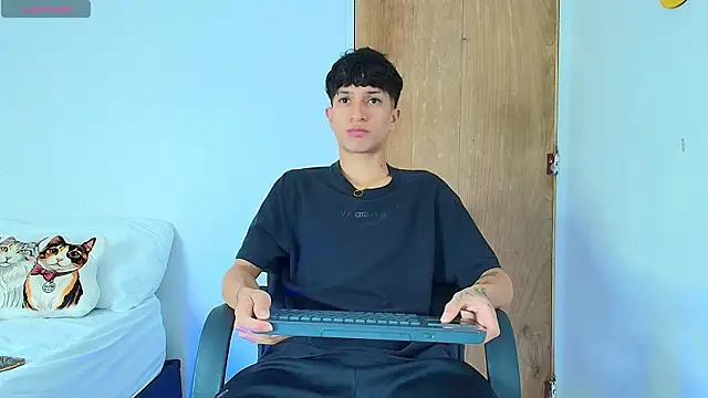  CamiloBass online show from 07.19.26