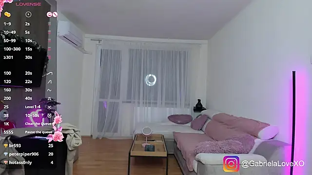 GabrielaLove  online show from 02.19.25