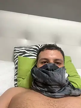 Snapshot of yayaya55598 chatting on 01.10.25 yayaya55598 online show from 01.10.25