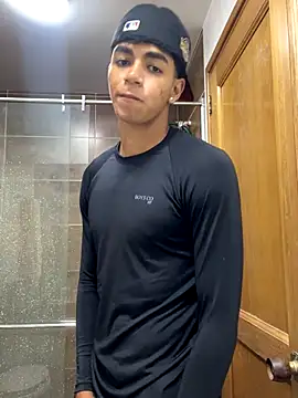 Snapshot of JoanG10 chatting on 09.08.25 JoanG10 online show from 09.08.25