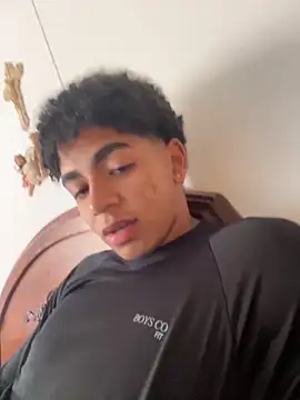 Snapshot of JoanG10 chatting on 09.11.25 JoanG10 online show from 09.11.25