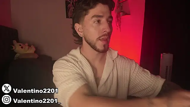 Snapshot of Valentino_Xander chatting on 03.11.25 Valentino Xander online show from 03.11.25