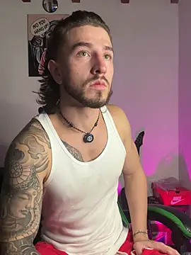 Snapshot of Valentino_Xander chatting on 01.09.26 Valentino Xander online show from 01.09.26