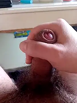 Snapshot of Mmaomourrr chatting on 12.16.25 Mmaomourrr online show from 12.16.25