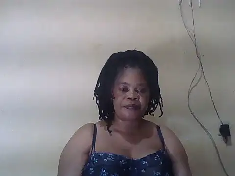 Snapshot of ANALQUEEN4 chatting on 05.17.26 ANALQUEEN4 online show from 05.17.26
