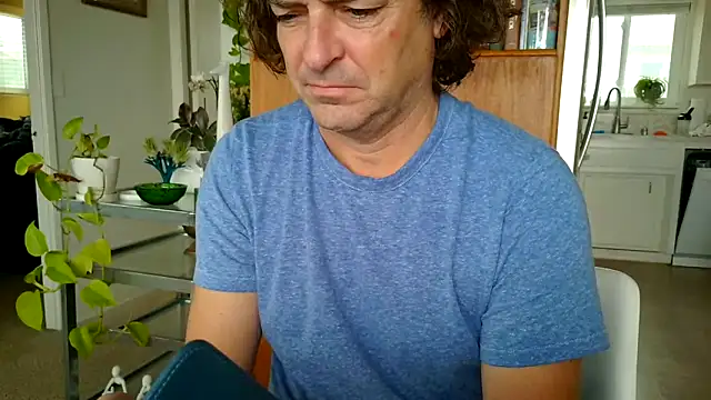 costanza7070 online show from 02.25.25