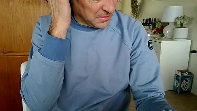 costanza7070 online show from 03.16.25