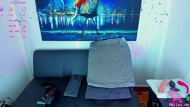 Piggy Eddy online show from 11.15.25