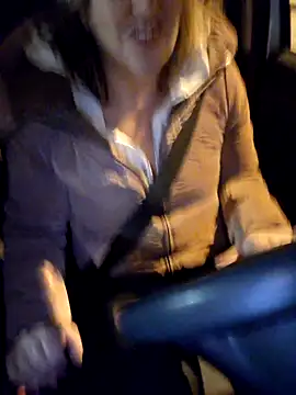 Snapshot of Mara-24 chatting on 12.21.24 Mara-24 online show from 12.21.24