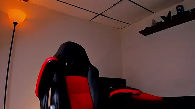 Snapshot of james_connor2 chatting on 09.08.25 james connor2 online show from 09.08.25