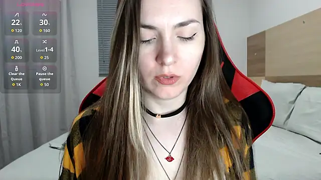 Naughty Annn online show from 12.18.25