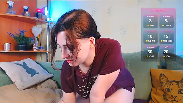 Caroline1995 online show from 10.13.25