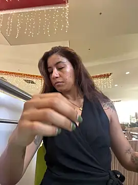 ValeriEvan online show from 01.13.25