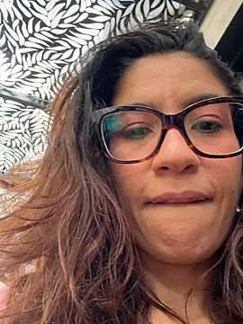 ValeriEvan online show from 10.30.25