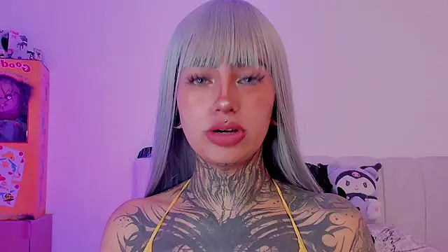 shadowcatt  online show from 11.17.25