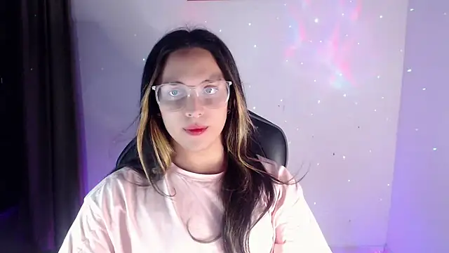 Snapshot of alexaryderr chatting on 02.14.25 alexaryderr online show from 02.14.25