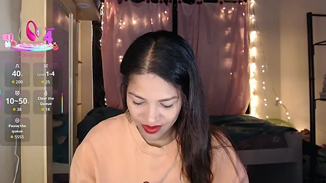 makennaa  online show from 10.09.25