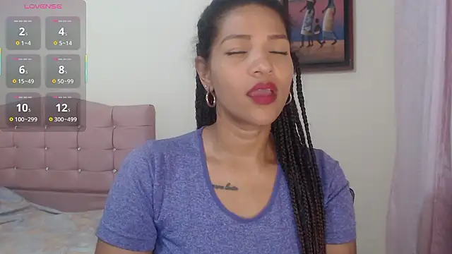 makennaa  online show from 02.12.26