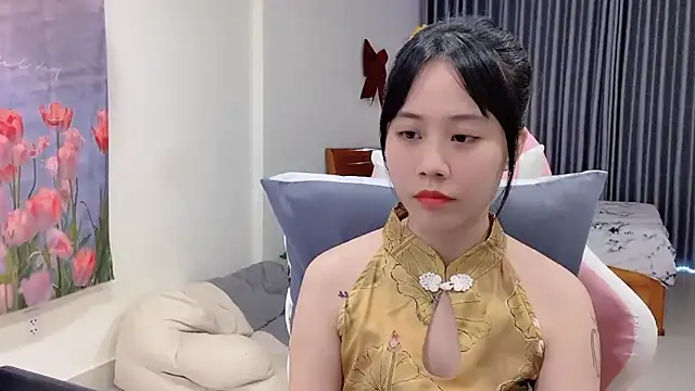 Snapshot of -rosiie- chatting on 03.21.25 -rosiie- online show from 03.21.25