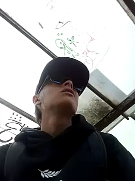 Snapshot of Cuervo_maniaco chatting on 12.22.24 Cuervo maniaco online show from 12.22.24