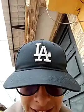 Snapshot of Cuervo_maniaco chatting on 03.02.25 Cuervo maniaco online show from 03.02.25