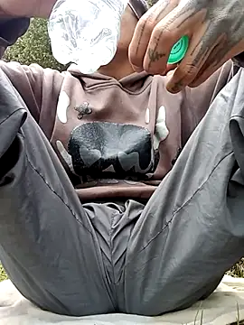 Snapshot of Cuervo_maniaco chatting on 03.07.25 Cuervo maniaco online show from 03.07.25